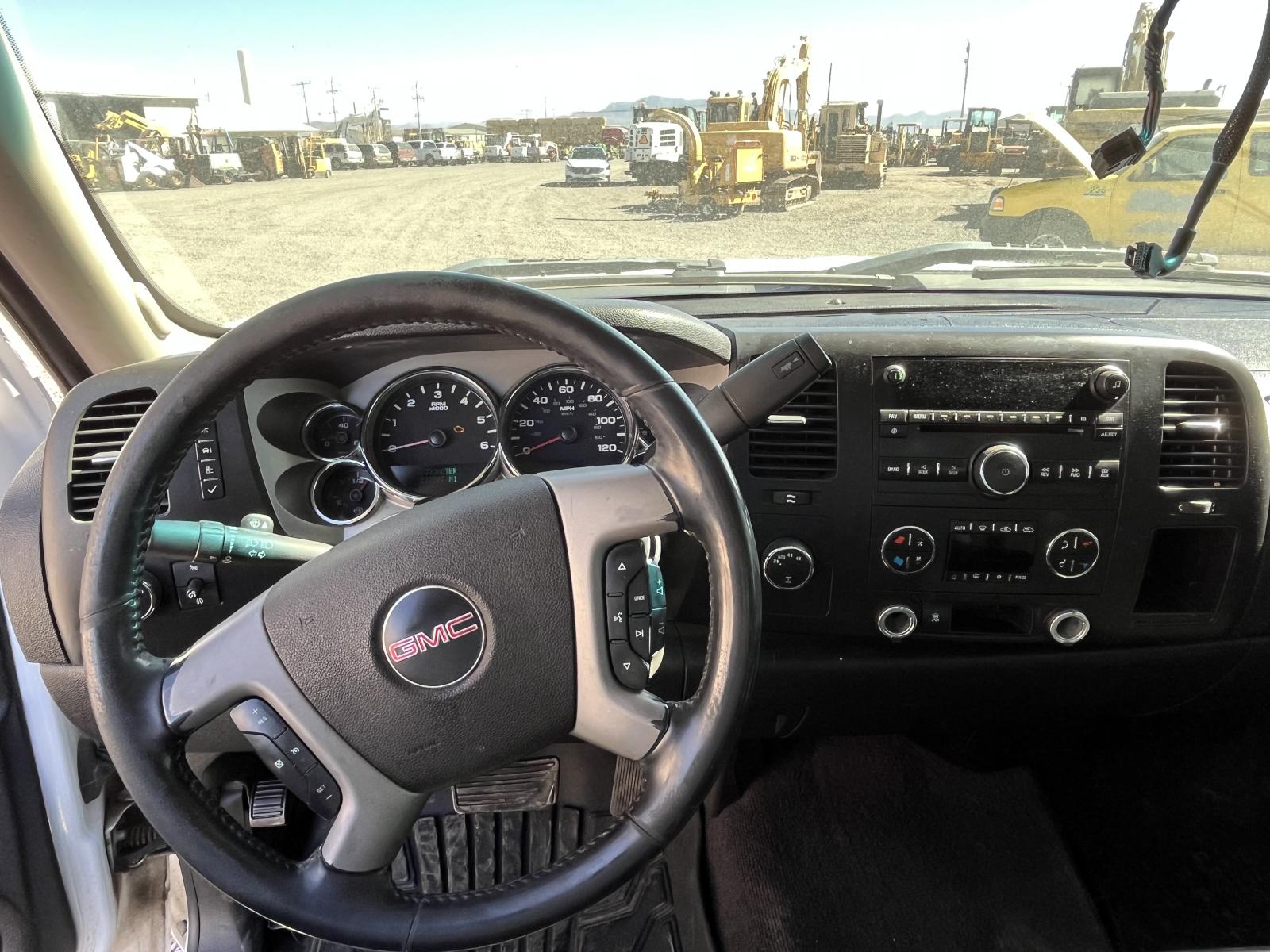 ./imagenes/INVOICE/2019/17999/GMC SIERRA 1500 SLE (7).JPG